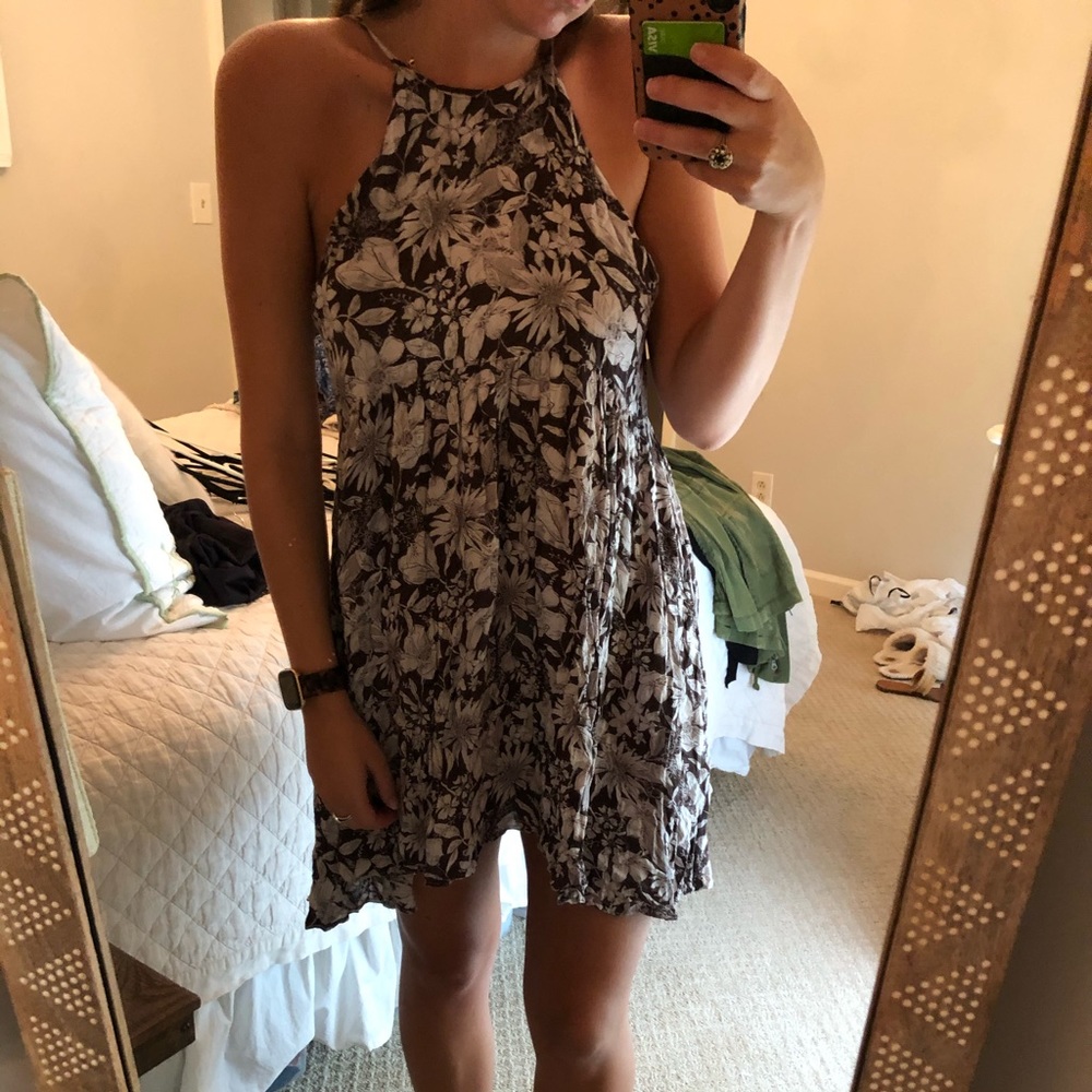 Kimchi Blue Flower open back tunic dress